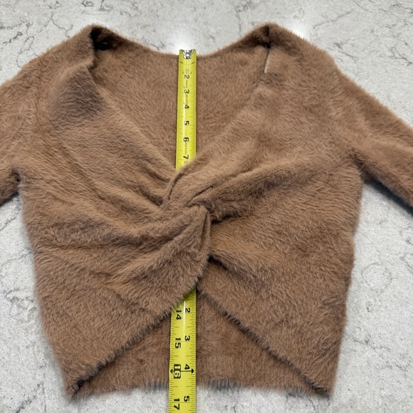 Aerie Fuzzy 4 Ever Reversible Twist Cropped Sweater in Cappuccino. Medium. NWT - Picture 9 of 13
